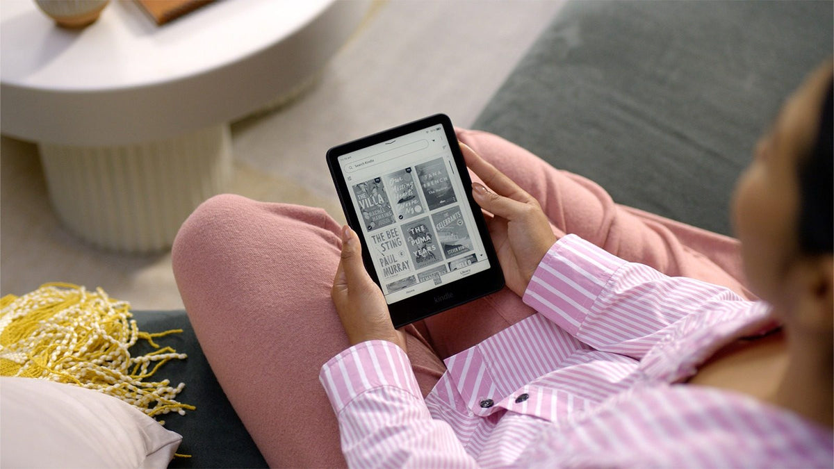 Kindle Paperwhite Signature Edition - Bigger screen. Faster pages.