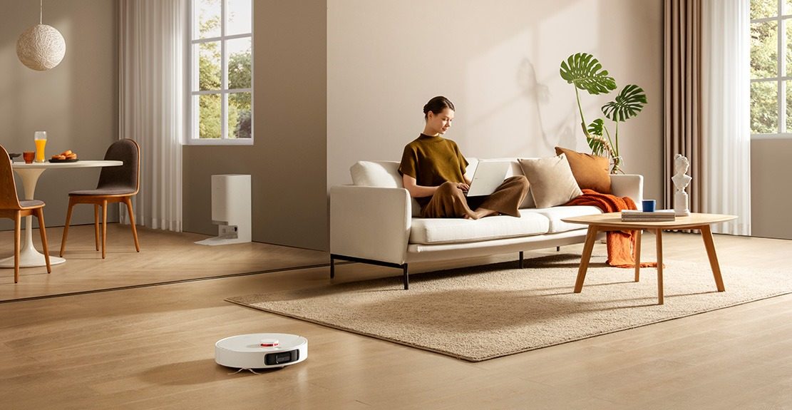 Xiaomi Robot Vacuum X20+ - Empties itself in 10 seconds.