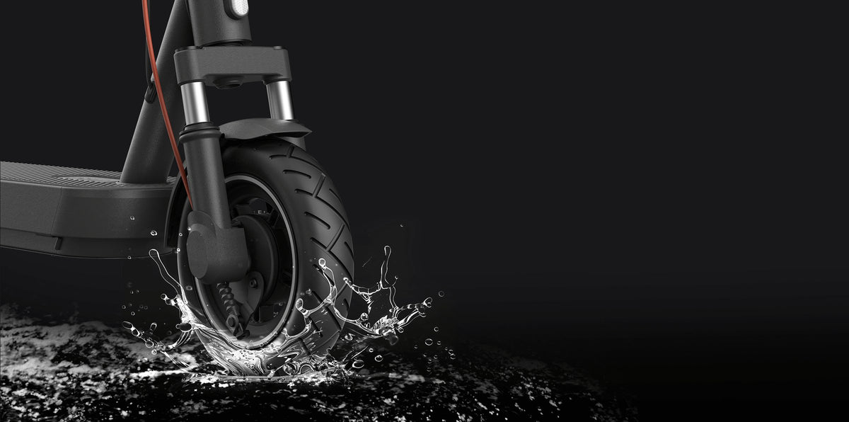 Xiaomi Electric Scooter 5 Pro - TCS and IPX5.