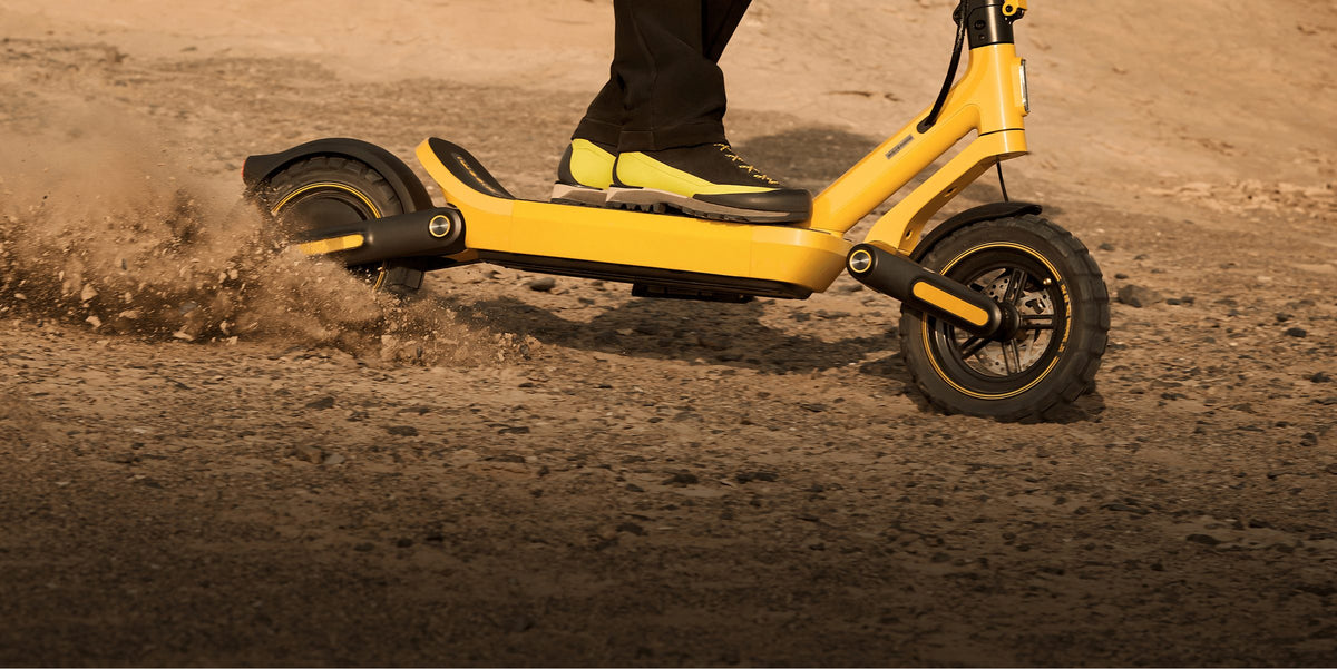 Xiaomi Electric Scooter 6 Ultra - 12-inch all-terrain tyres.