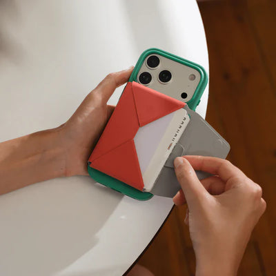 MOFT Snap Field Wallet with Stand (Clay)