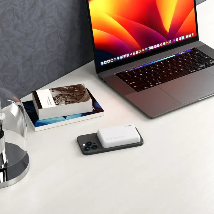 Porodo 10,000mAh Magsafe Power Bank (15W Wireless Charging, Strong Magnetic Hold, Type-C Input/Output)