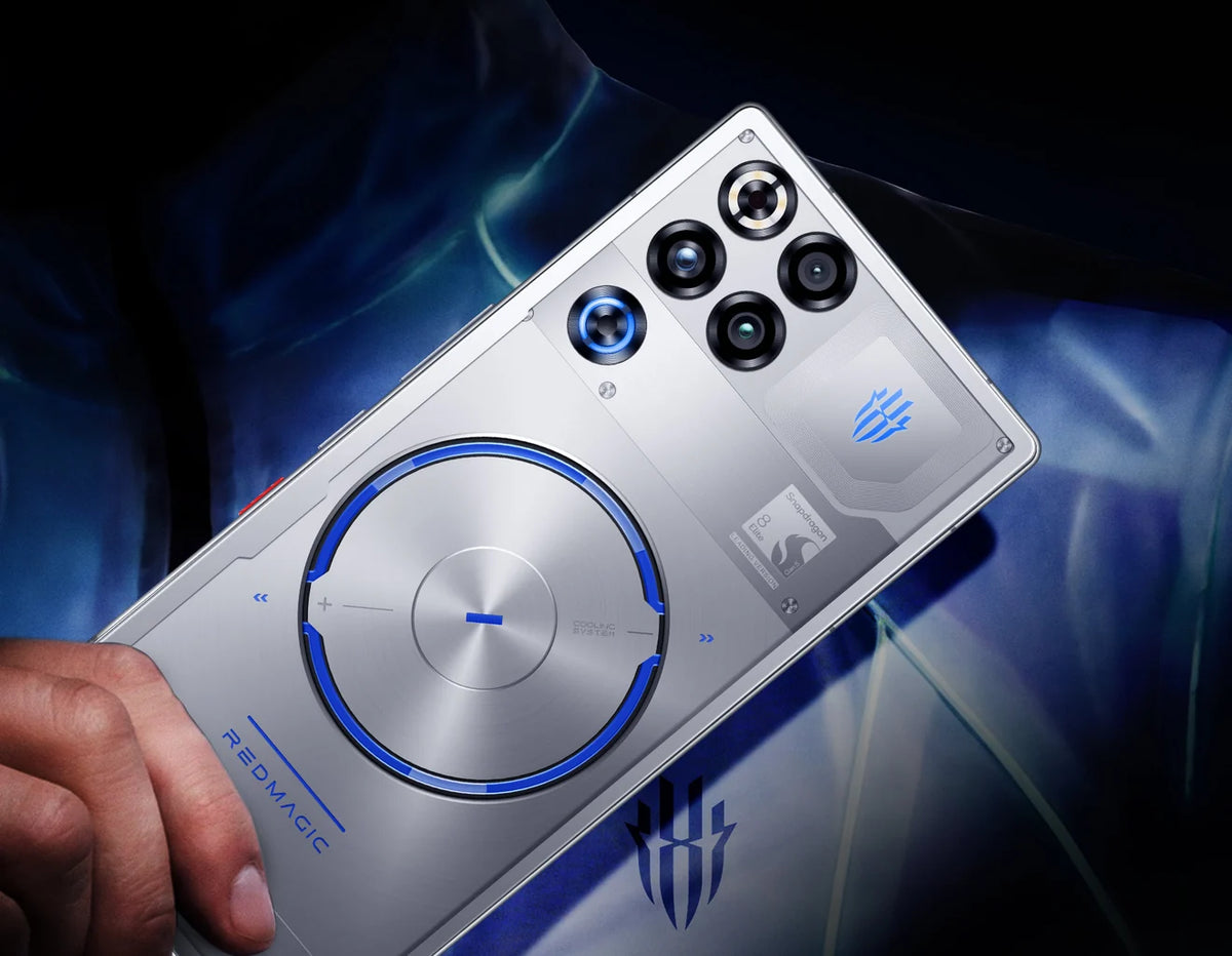 RedMagic 11S Pro gaming phone