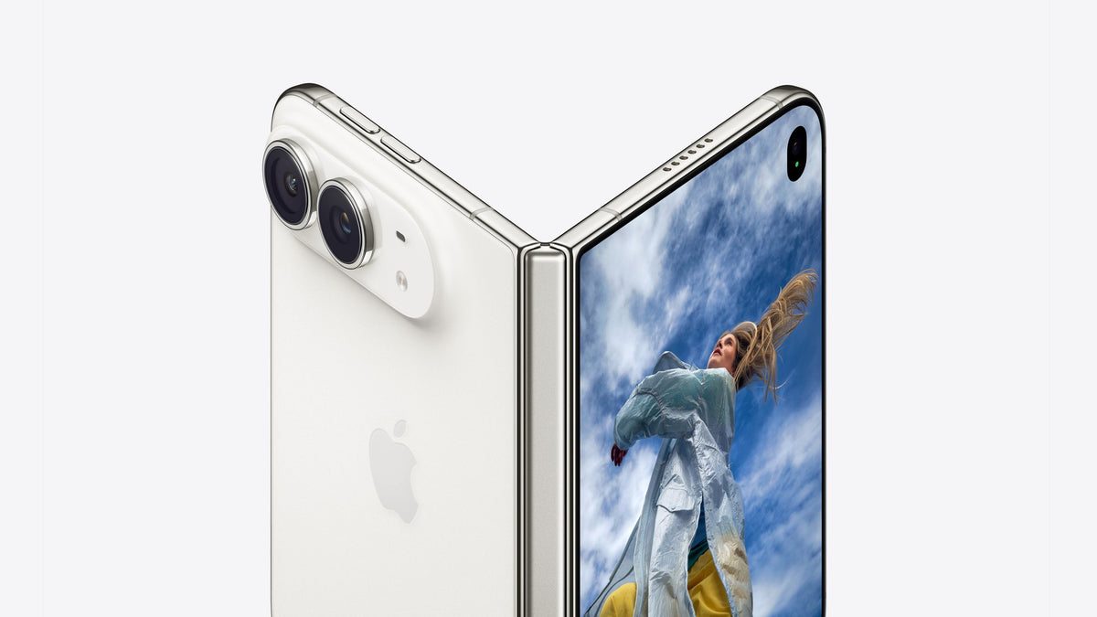 iPhone Duo in Star White half open
