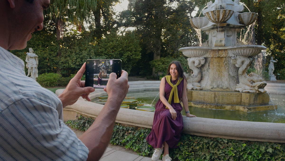 A camera that unfolds new tricks.