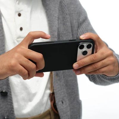 MOFT Snap Case MOVAS For Apple iPhone 17 Pro Max (Jet Black)