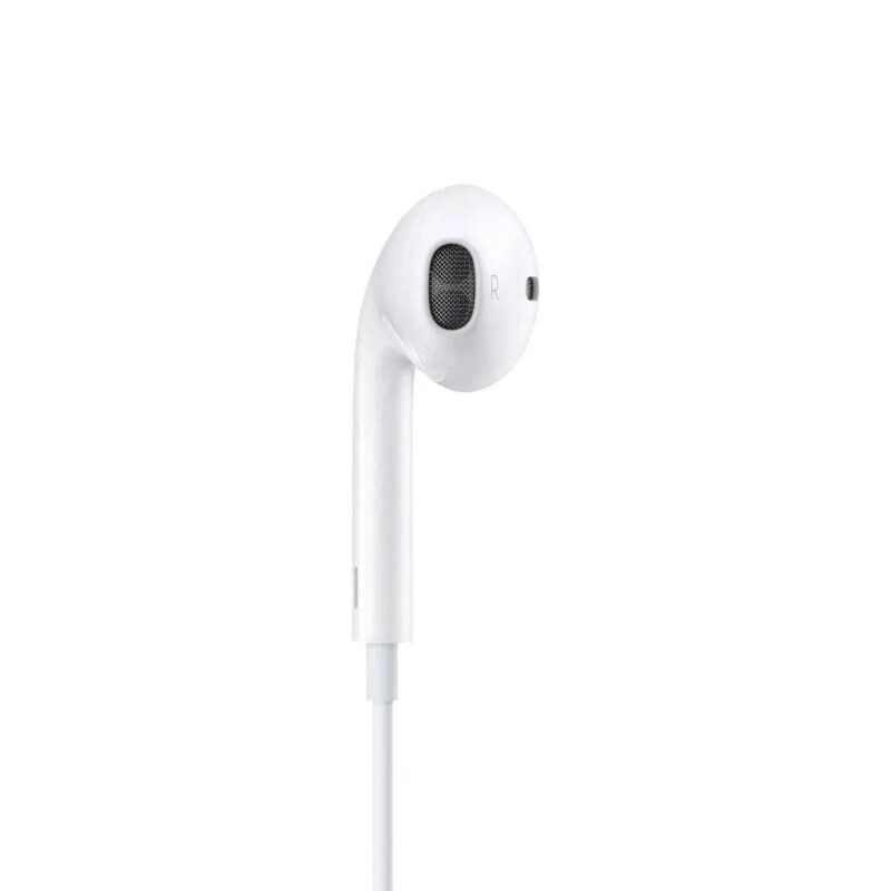 Apple EarPods With 3.5mm Plug (Wired Ear Buds with Built-in Remote For Music Control, Phone Calls and Volume)
