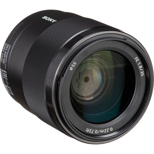 SONY FE 35mm F1.8 | Camera Lens